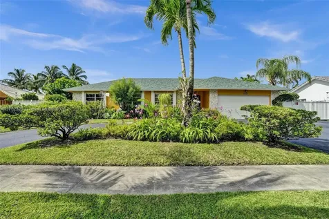 7260 SW 20th Street Plantation FL 33317