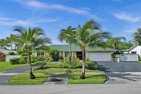 7260 SW 20th Street Plantation FL 33317