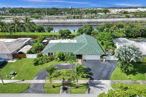 7260 SW 20th Street Plantation FL 33317