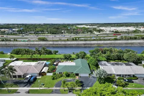 7260 SW 20th Street Plantation FL 33317