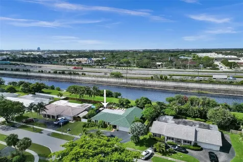 7260 SW 20th Street Plantation FL 33317