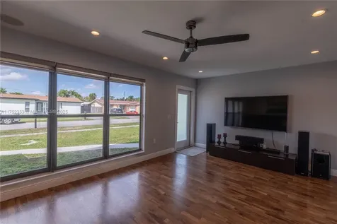 12330 NW 30th Street Sunrise FL 33323