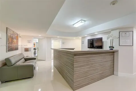 825 Brickell Bay Drive Miami FL 33131