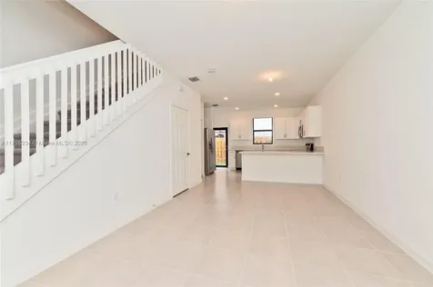 523 SW 19th Terrace Fort Lauderdale FL 33312