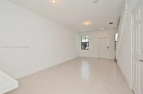 523 SW 19th Terrace Fort Lauderdale FL 33312