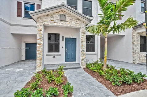 523 SW 19th Terrace Fort Lauderdale FL 33312