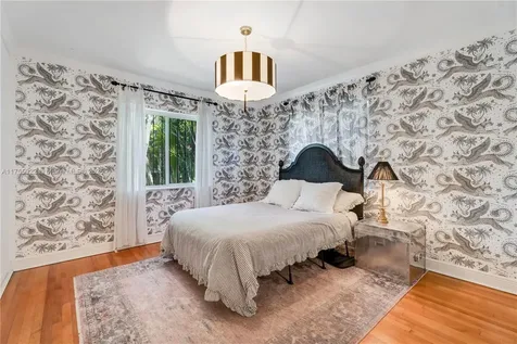 2159 SW 23rd Street Miami FL 33145