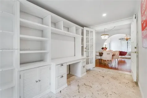 2159 SW 23rd Street Miami FL 33145