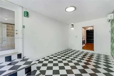 2159 SW 23rd Street Miami FL 33145