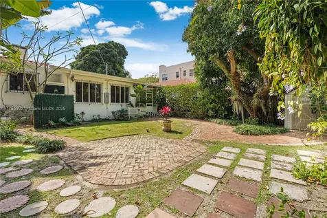 2159 SW 23rd Street Miami FL 33145