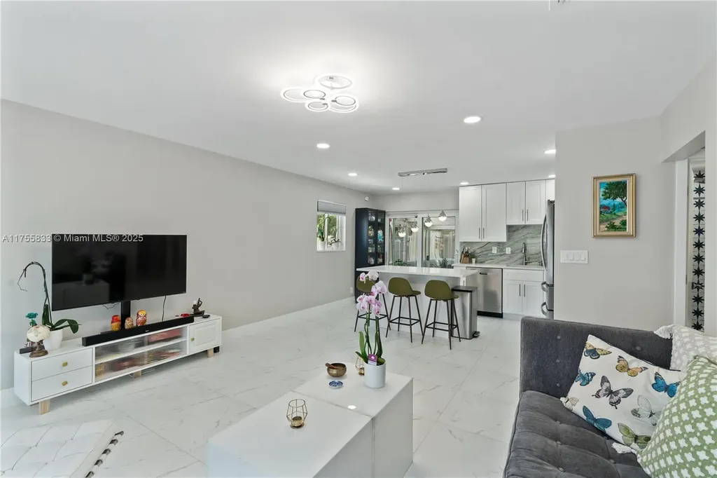 1031 SW 31st Street Fort Lauderdale FL 33315