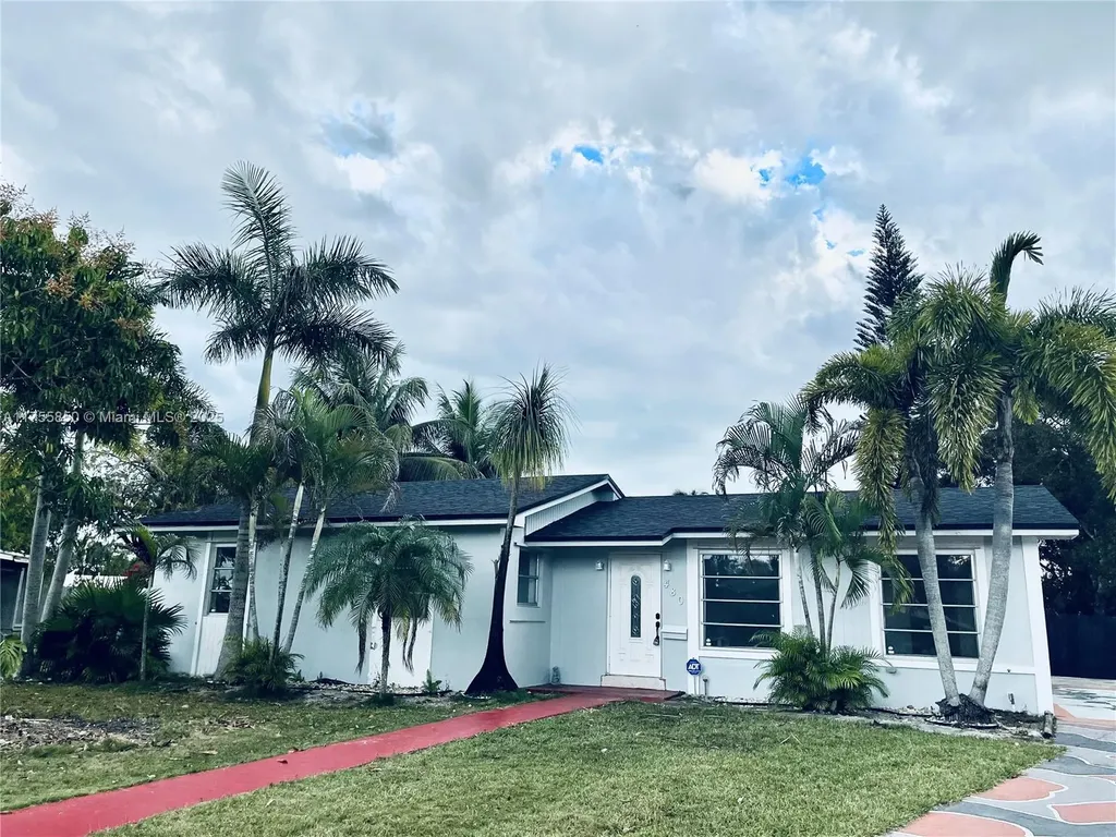 480 NW 16th Street Homestead FL 33030