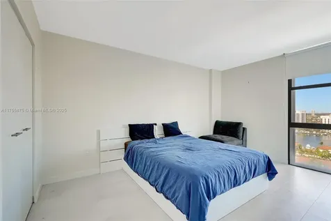 3675 N Country Club Drive Aventura FL 33180