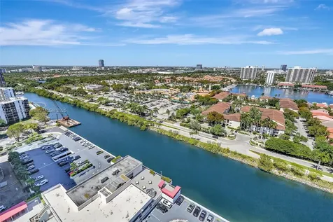 3675 N Country Club Drive Aventura FL 33180