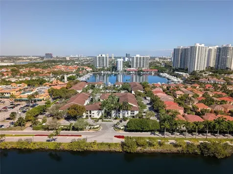 3675 N Country Club Drive Aventura FL 33180