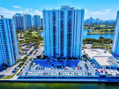 3675 N Country Club Drive Aventura FL 33180