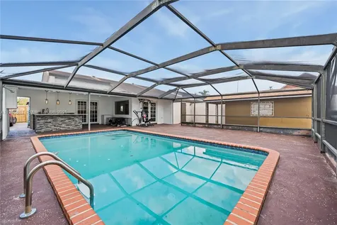 16819 SW 115th Avenue Miami FL 33157