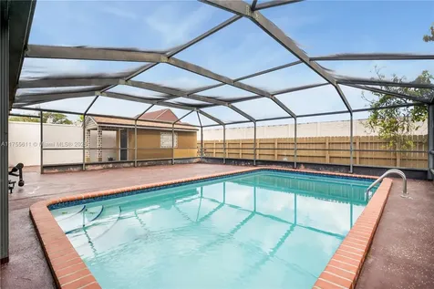 16819 SW 115th Avenue Miami FL 33157