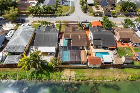 16819 SW 115th Avenue Miami FL 33157
