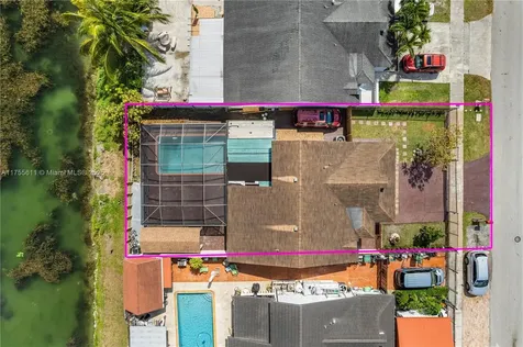 16819 SW 115th Avenue Miami FL 33157