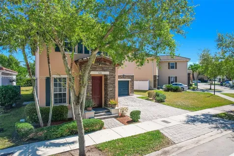9245 SW 171st Court Miami FL 33196