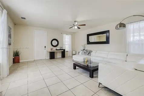 9245 SW 171st Court Miami FL 33196