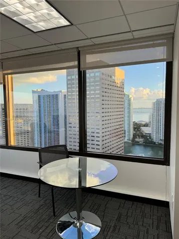 2 S Biscayne Boulevard Miami FL 33131