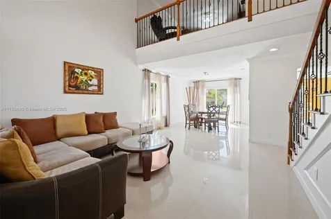 934 SW 176th Terrace Pembroke Pines FL 33029