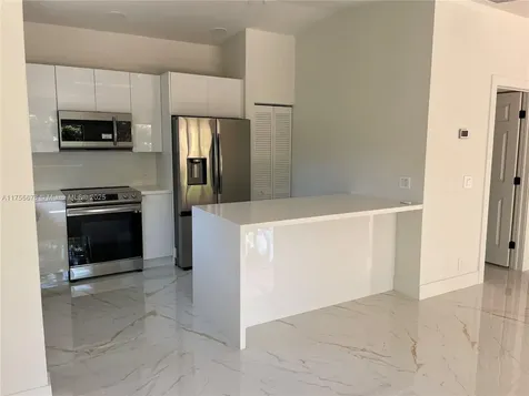 4930 SW 11th Circle Margate FL 33068