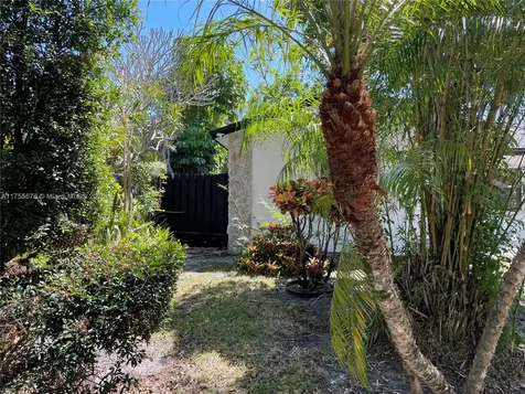 4930 SW 11th Circle Margate FL 33068