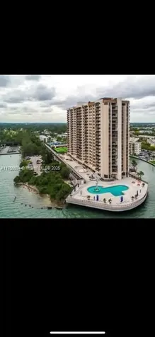 1800 NE 114th Street Miami FL 33181