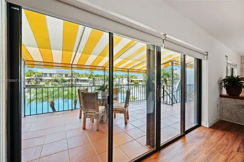 16408 Bridge End Road Miami Lakes FL 33014