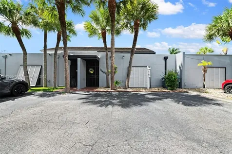 16408 Bridge End Road Miami Lakes FL 33014