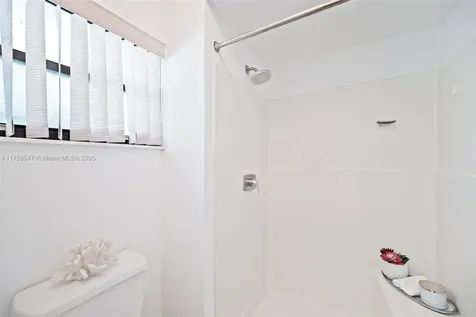 16408 Bridge End Road Miami Lakes FL 33014
