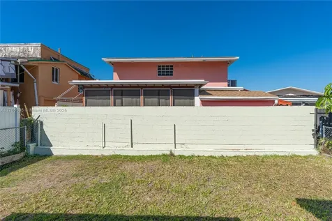232 NW 58th Court Miami FL 33126