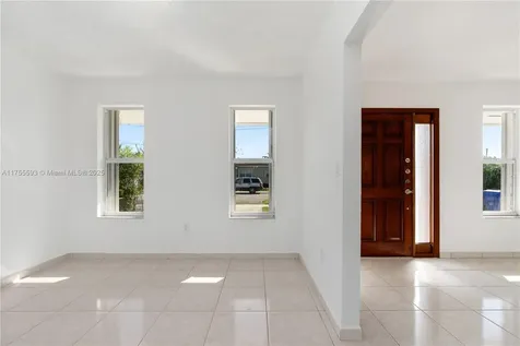 232 NW 58th Court Miami FL 33126