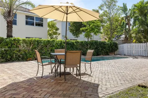 15160 SW 49th Court Davie FL 33331