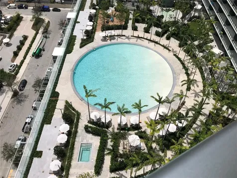 650 NE 32nd Street Miami FL 33137