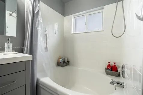 837 NW 208th Drive Pembroke Pines FL 33029