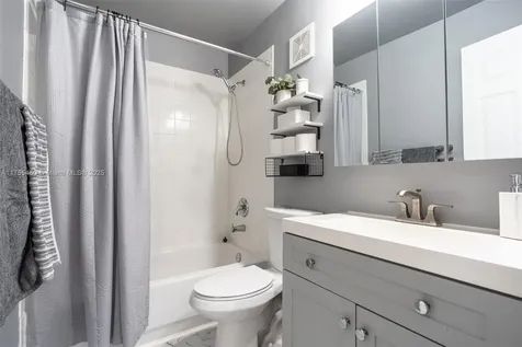 837 NW 208th Drive Pembroke Pines FL 33029