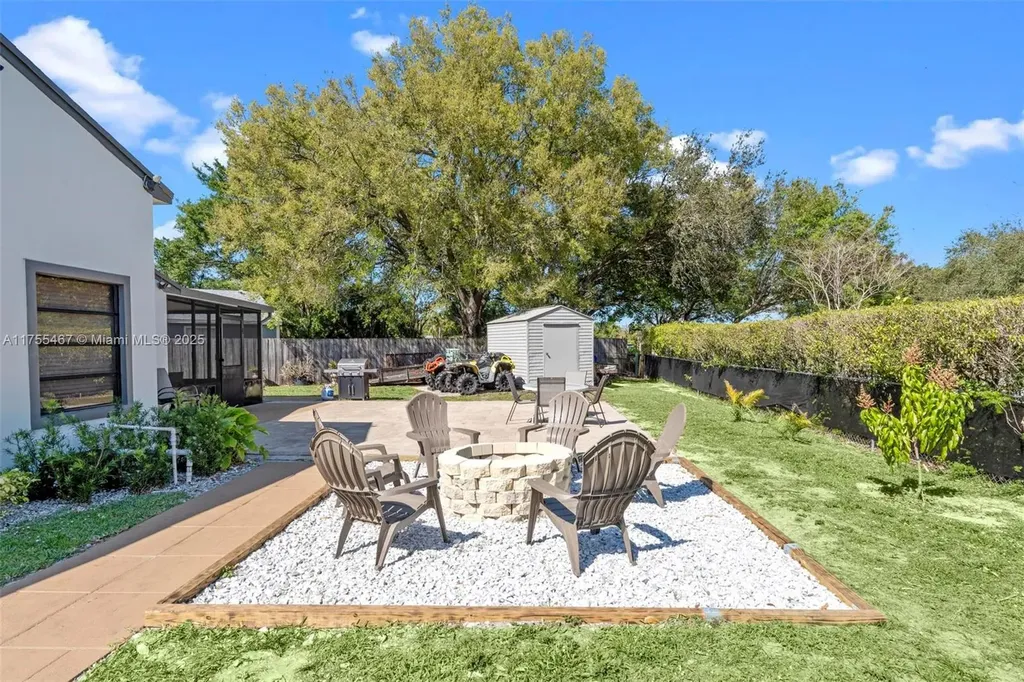 1222 Stardust Way Royal Palm Beach FL 33411