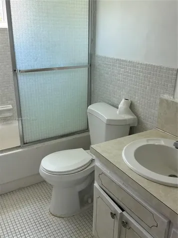18555 NE 14th Avenue Miami FL 33179