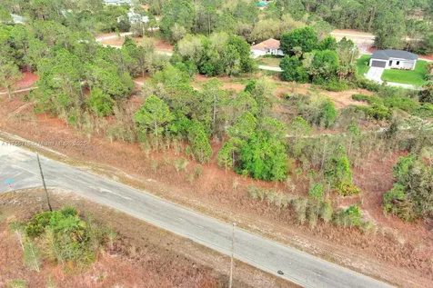 565 Summit Avenue S Lehigh Acres FL 33974