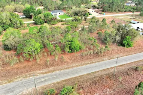 565 Summit Avenue S Lehigh Acres FL 33974