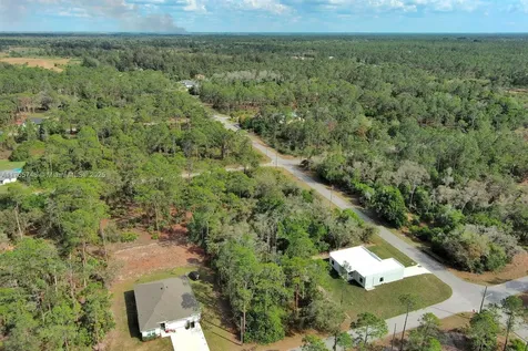 1702 Greenwood Avenue Lehigh Acres FL 33972
