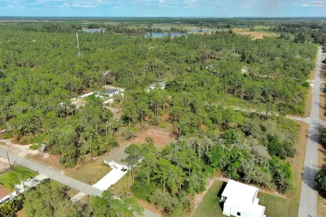 1702 Greenwood Avenue Lehigh Acres FL 33972