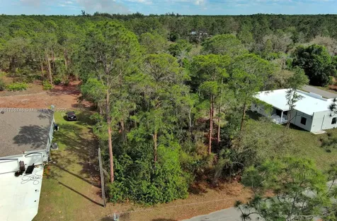 1702 Greenwood Avenue Lehigh Acres FL 33972