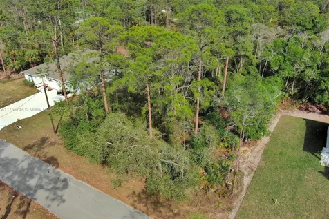 1702 Greenwood Avenue Lehigh Acres FL 33972
