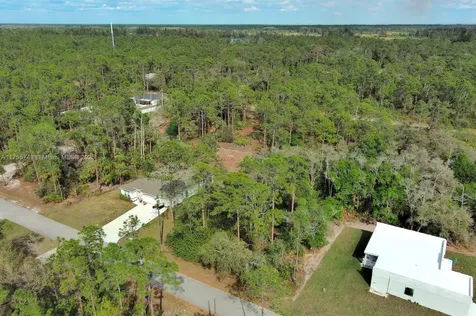 1702 Greenwood Avenue Lehigh Acres FL 33972
