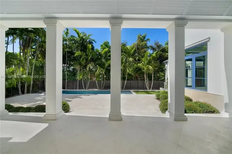 6644 Windsor Lane Miami Beach FL 33141